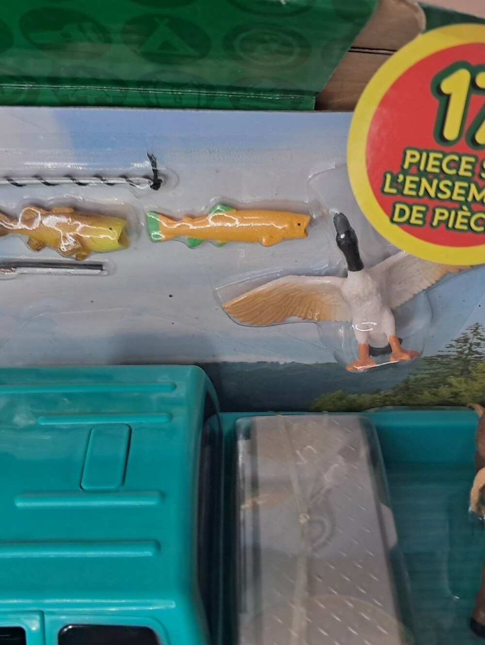 Paradise Kids Motor Mountain Adventure Series 17 Piece Hunting Set - Picture 11 of 13